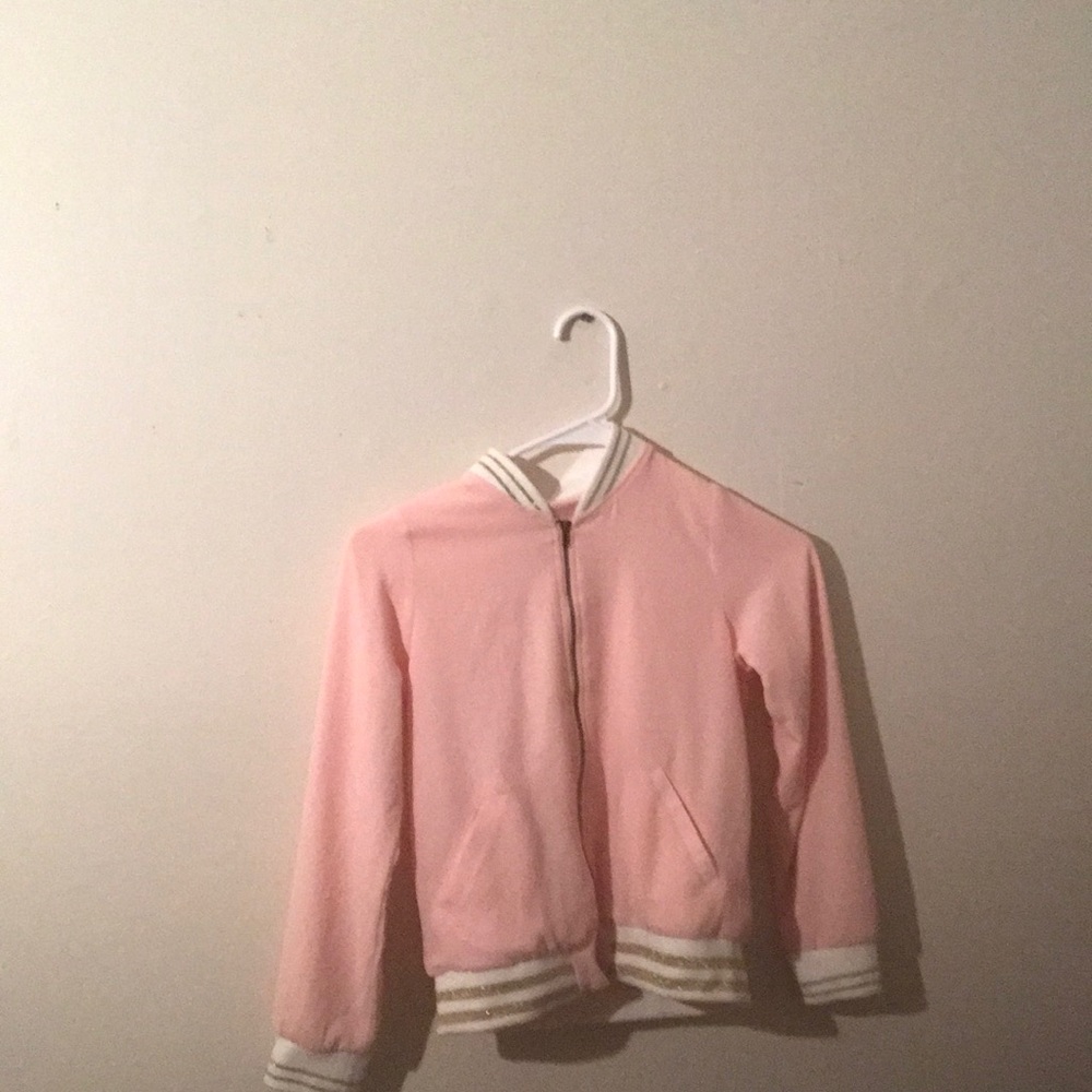 Light zip up jacket